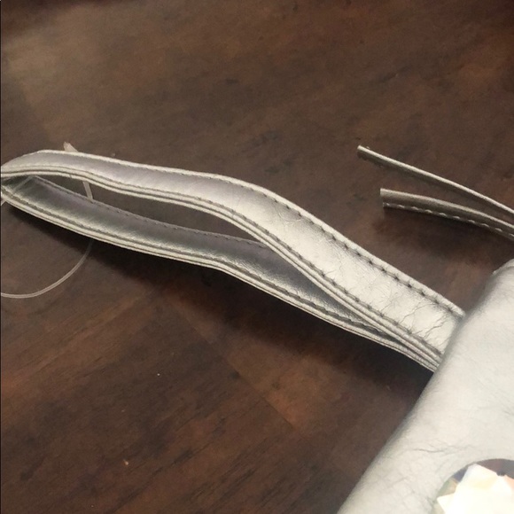 Wristlet with Iridescent Baubles - Picture 4 of 6